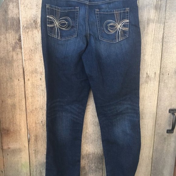 SOLD!!!   Jag Jeans Straight Leg, Mid-Rise Size 16 - Picture 4 of 6